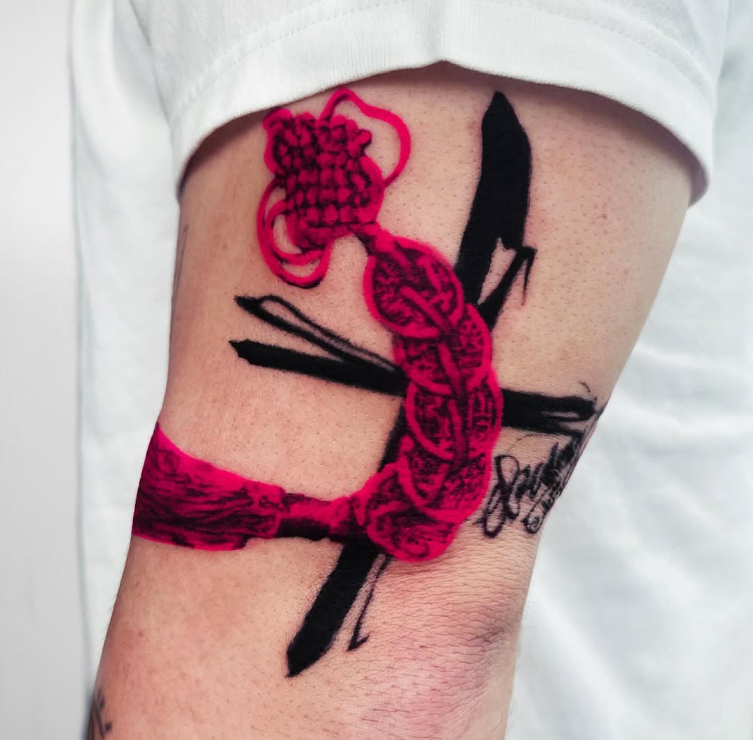 Tattoo by @effacermonexistence — trash_polka, blackwork