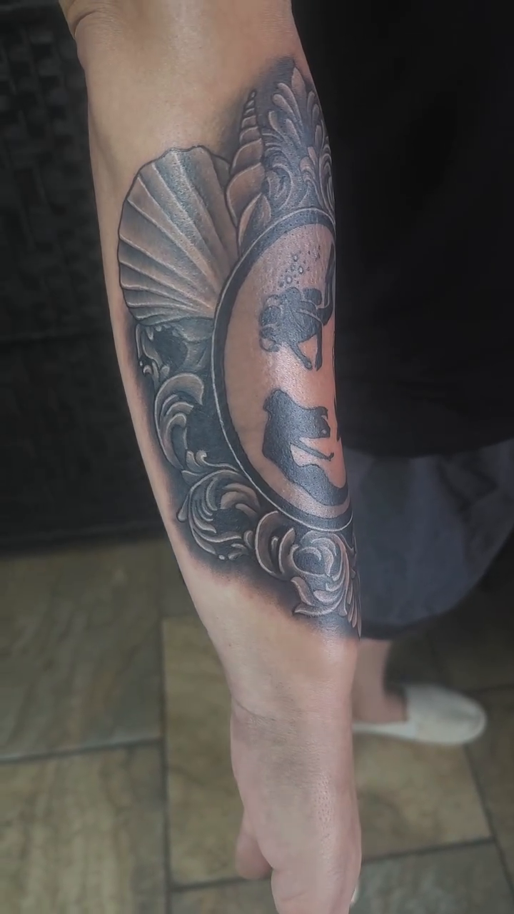 Tattoo by @7jynx13 — black_and_grey, realism
