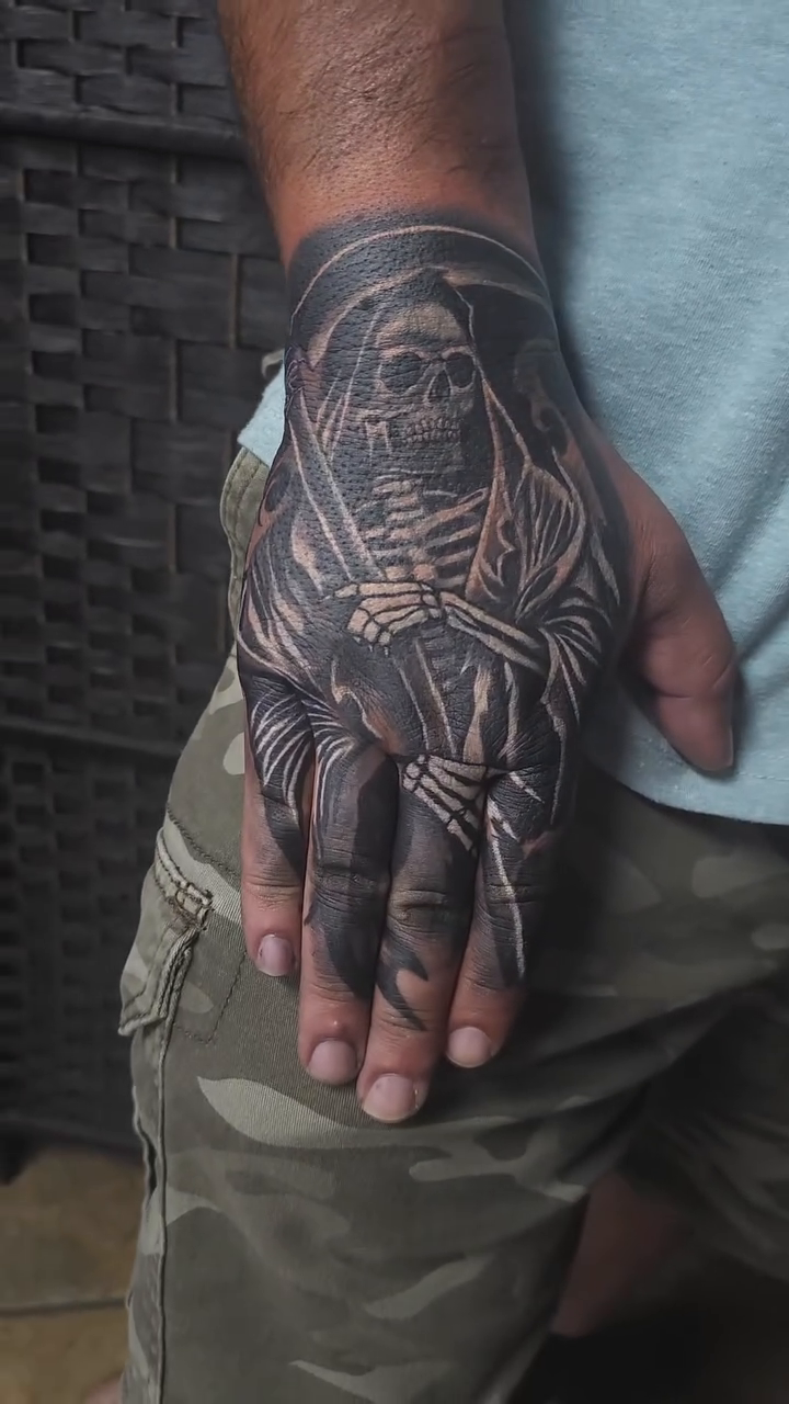 Tattoo by @7jynx13 — dark_realism, black_and_grey