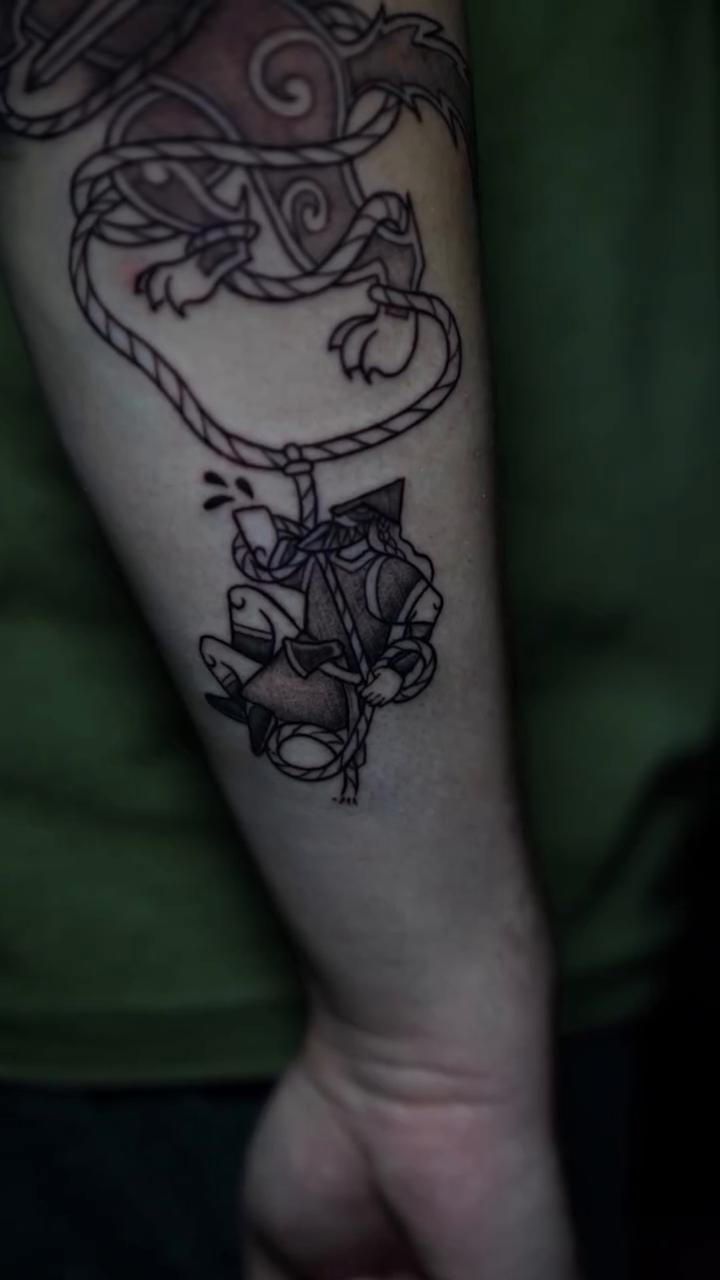 Tattoo by @bubblegum_and_bones — black_and_grey
