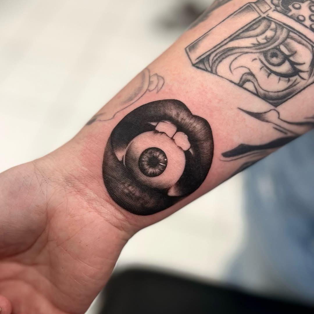 Tattoo by @dahl_house_art — black_and_grey, realism