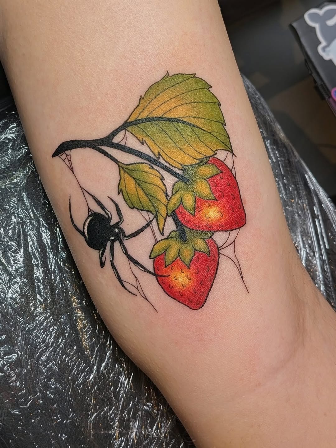 Tattoo by @damondemonink β neo_traditional