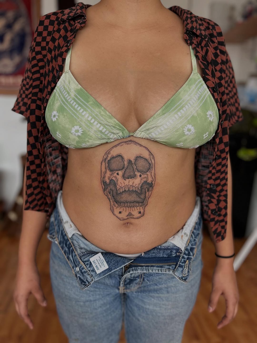 Tattoo by @barrotattooer — black_and_grey