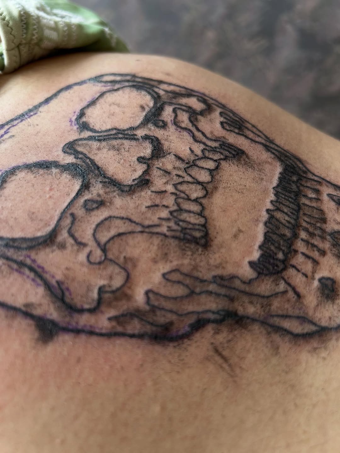 Tattoo by @barrotattooer — black_and_grey