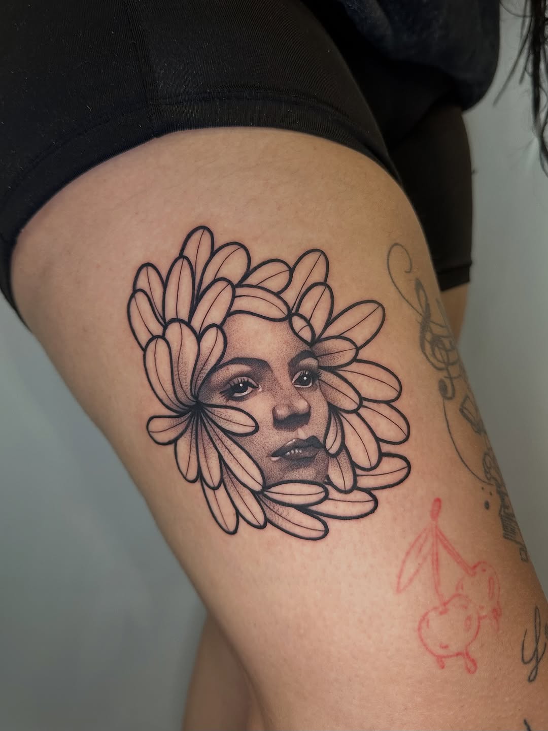 Tattoo by @dirtydianna_tatts โ realism