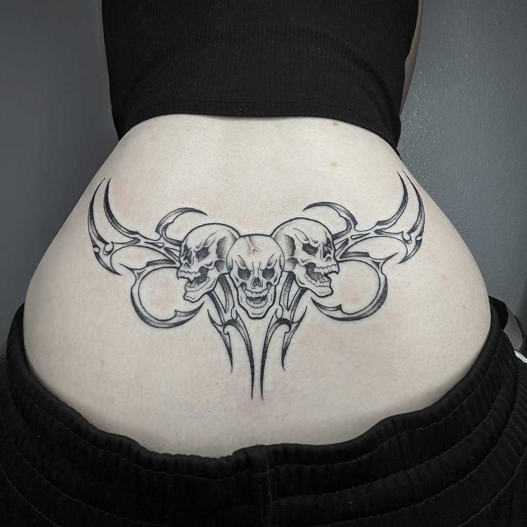 Tattoo by @sara_atamian_tattoos β tribal, illustrative