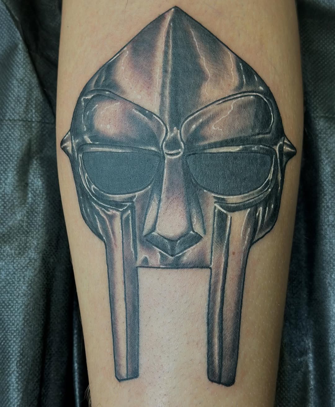 Tattoo by @sailorsushi_ — realism, black_and_grey