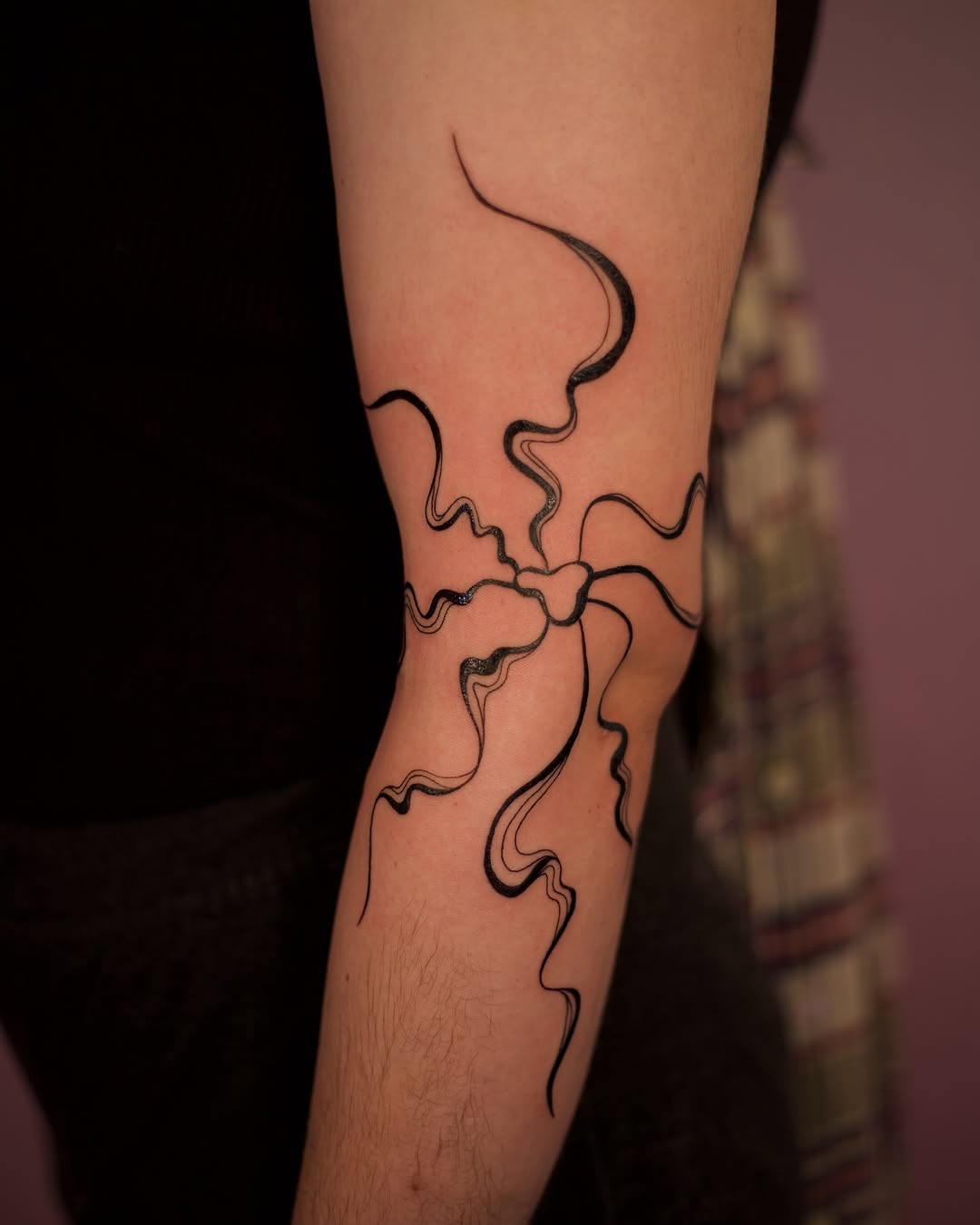 Tattoo by @gingerteatattoos — fine_line, blackwork