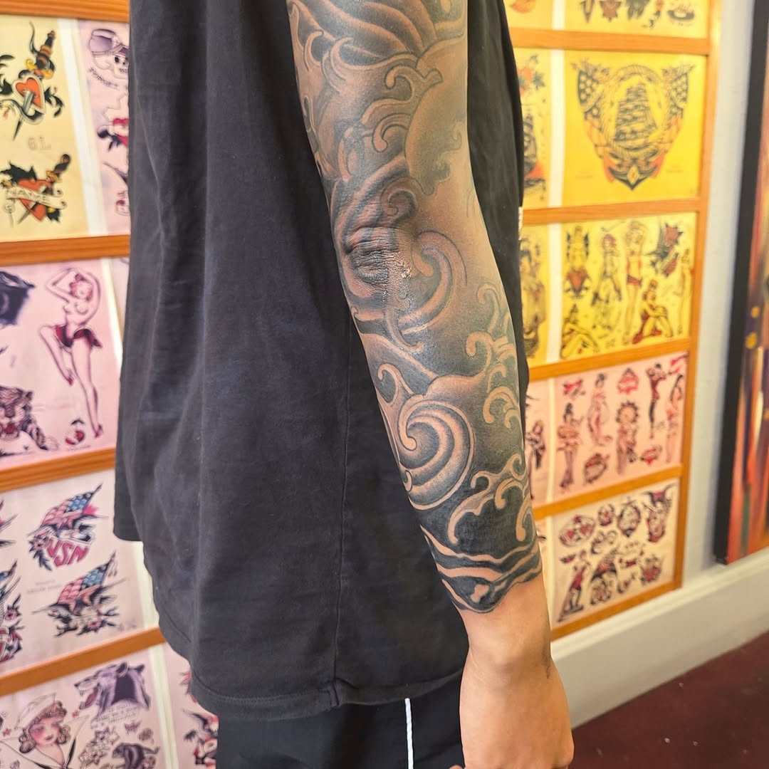 Tattoo by @katconiglioart β japanese_irezumi, black_and_grey