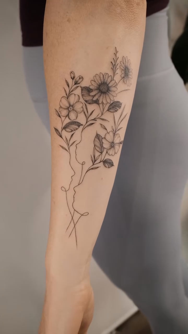 Tattoo by @sky.tattooist17 — fine_line