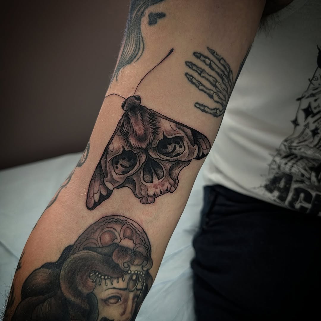 Tattoo by @cabinfevertattoo โ dark_realism, black_and_grey