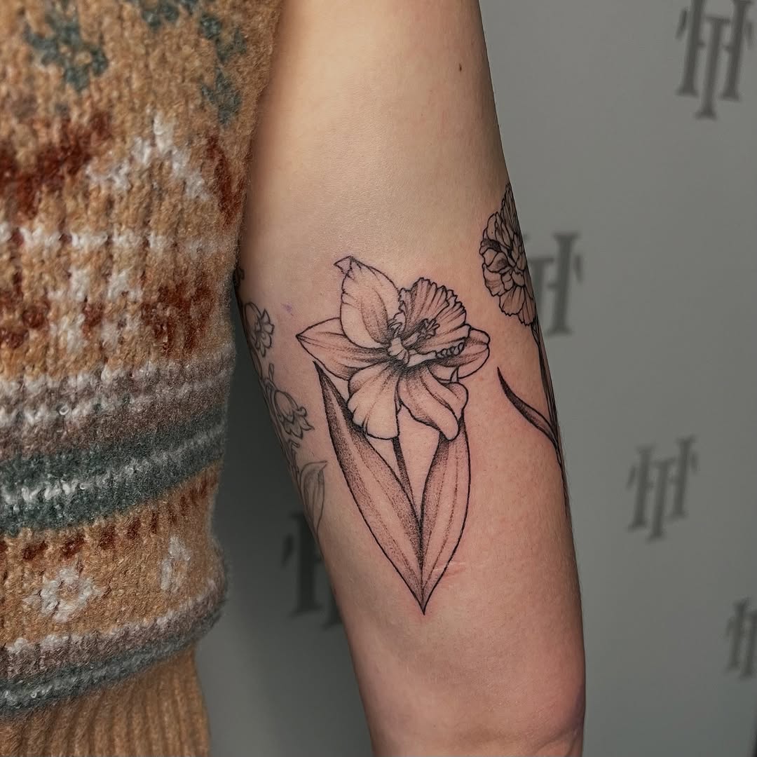Tattoo by @therubygore โ fine_line, black_and_grey