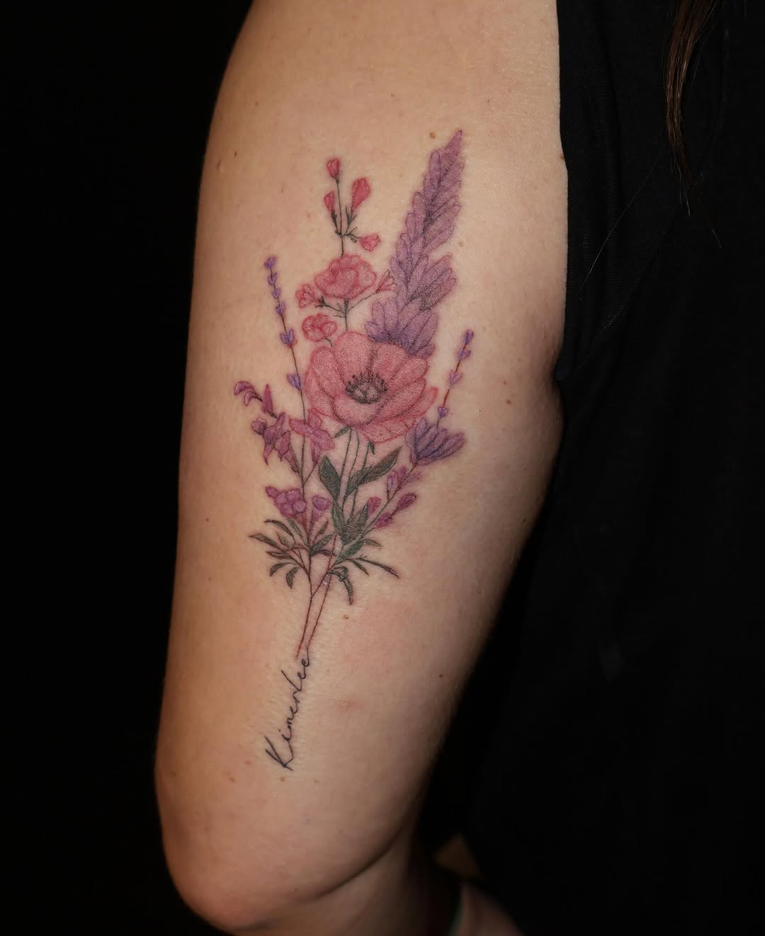 Tattoo by @tolzinink — fine_line