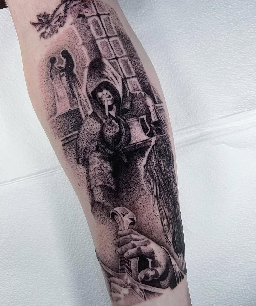 Tattoo by @annawolfftattoos — realism, dotwork