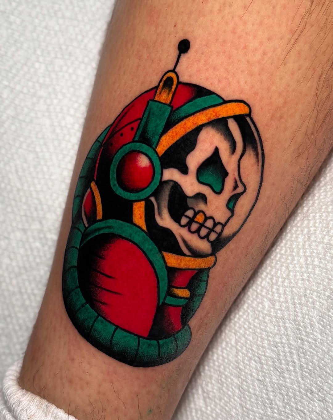 Tattoo by @sinistersparkleink โ american_traditional