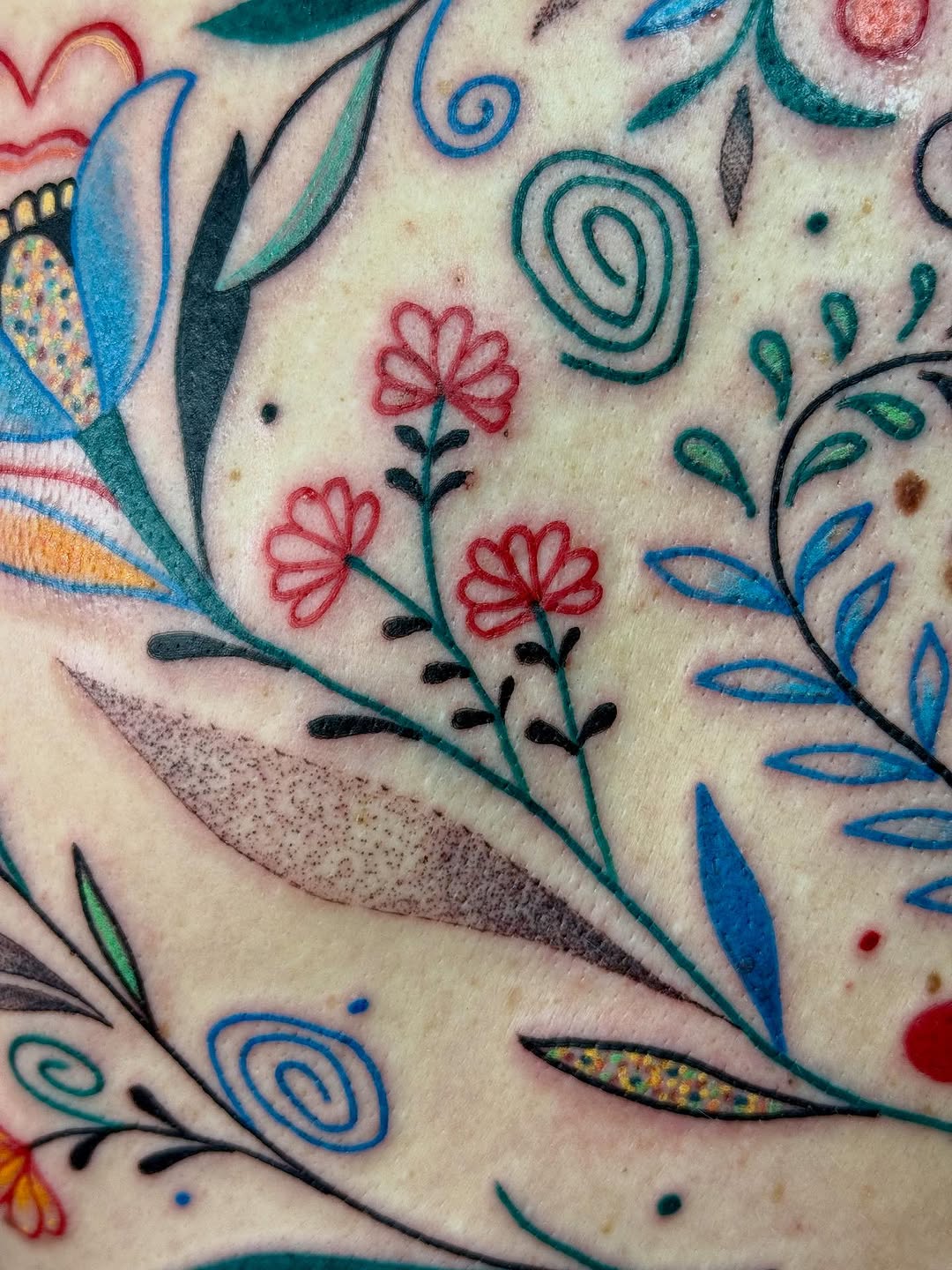 Tattoo by @muridiana — fine_line, ornamental