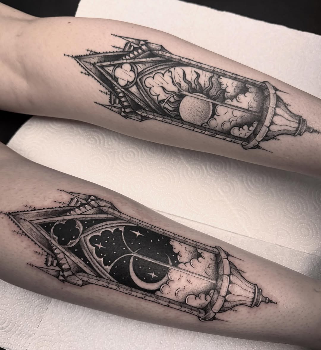 Tattoo by @tatsbyerin — blackwork