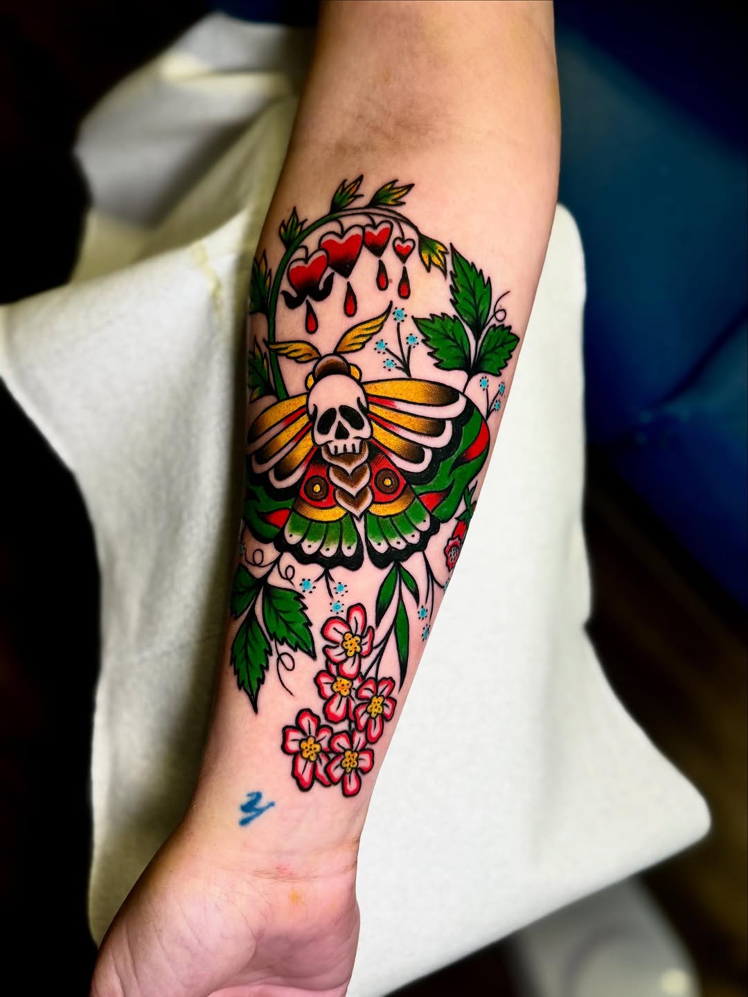 Tattoo by @_miss_elenaeous_ — american_traditional