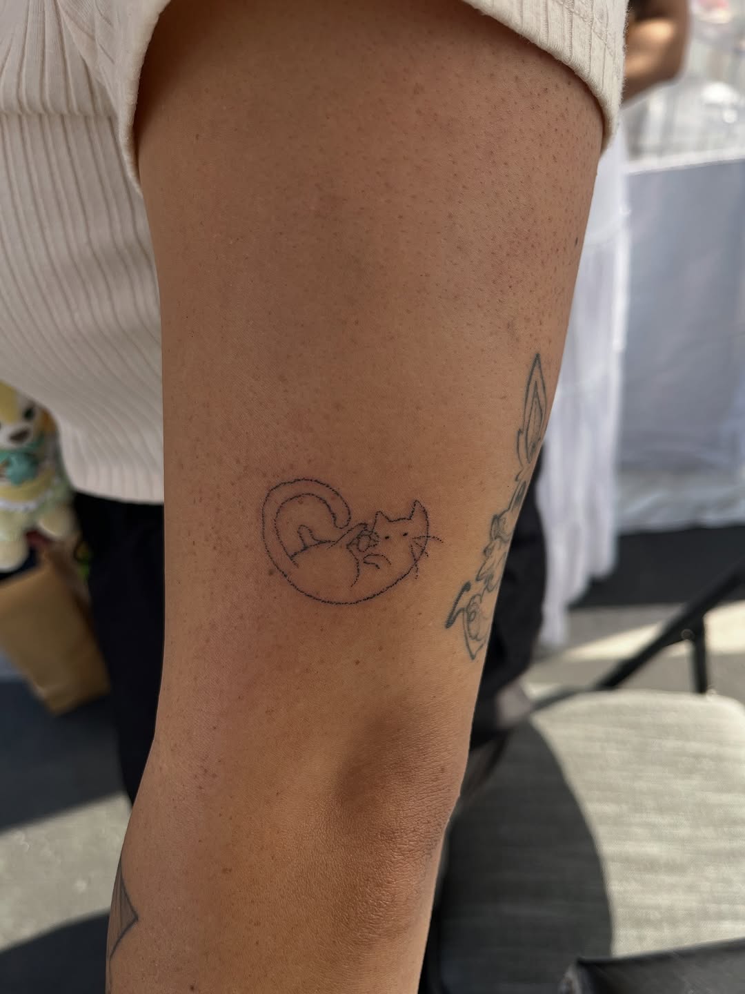 Tattoo by @hanadoeseverything — fine_line