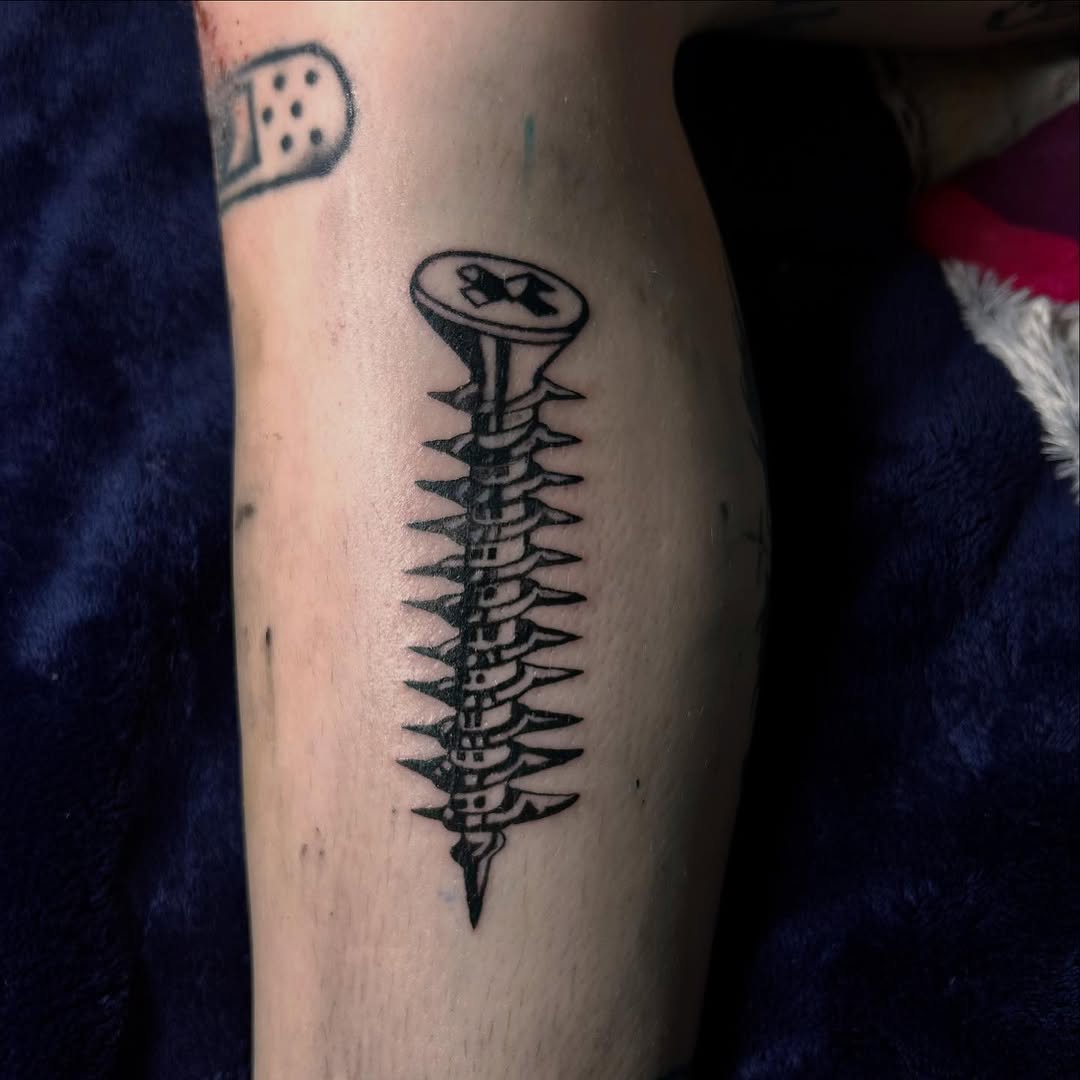 Tattoo by @liltamoooficial — blackwork