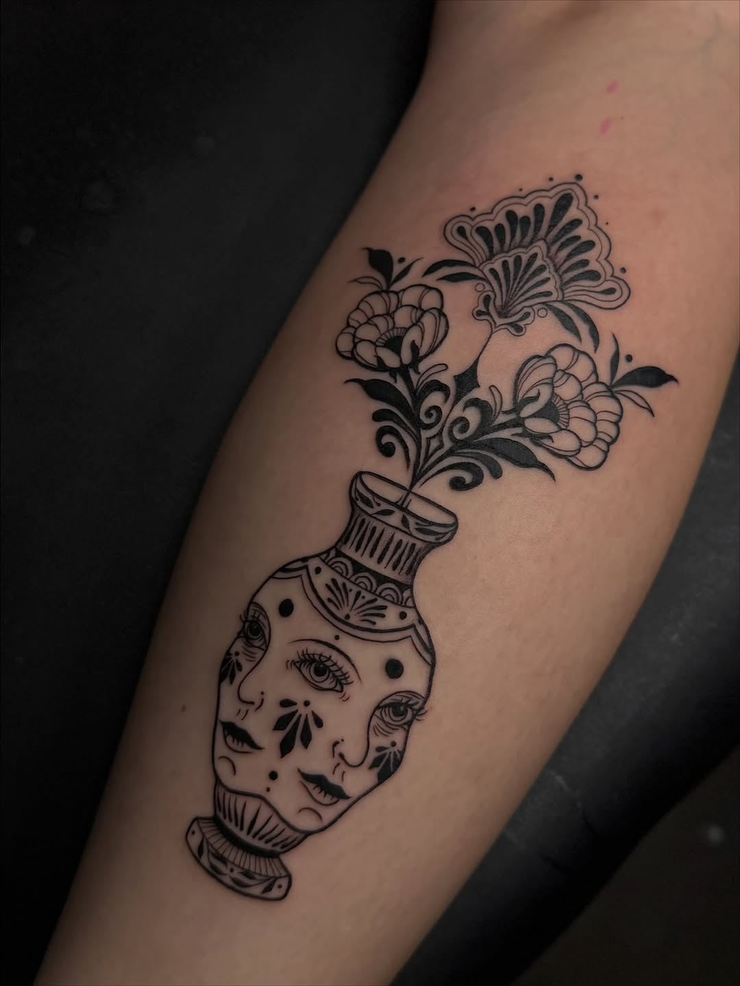 Tattoo by @dee.osipova โ blackwork