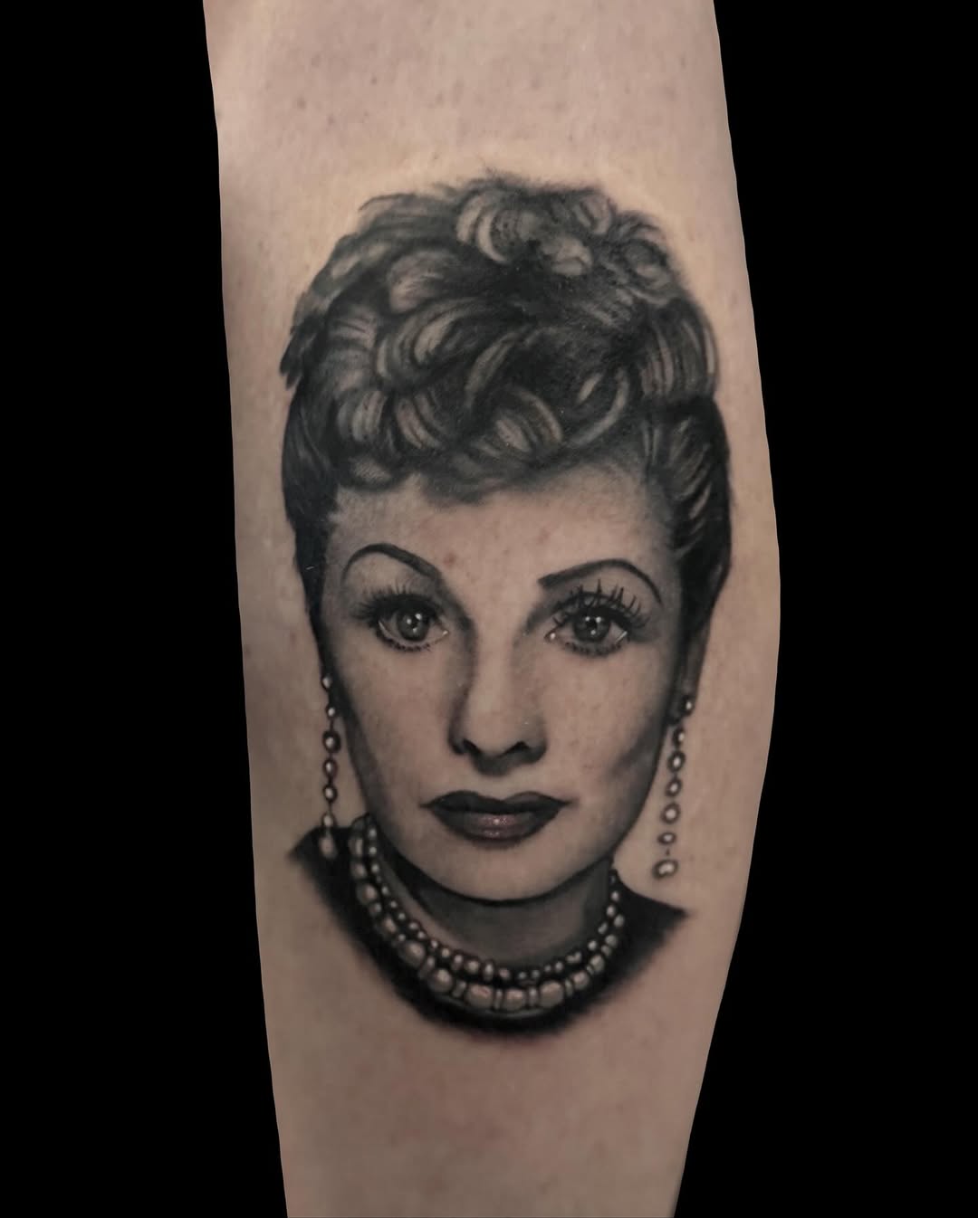 Tattoo by @jenbeantattoos โ realism, black_and_grey
