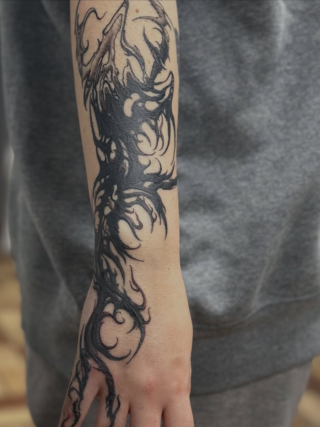 Tattoo by @vannadoestattoos — blackwork