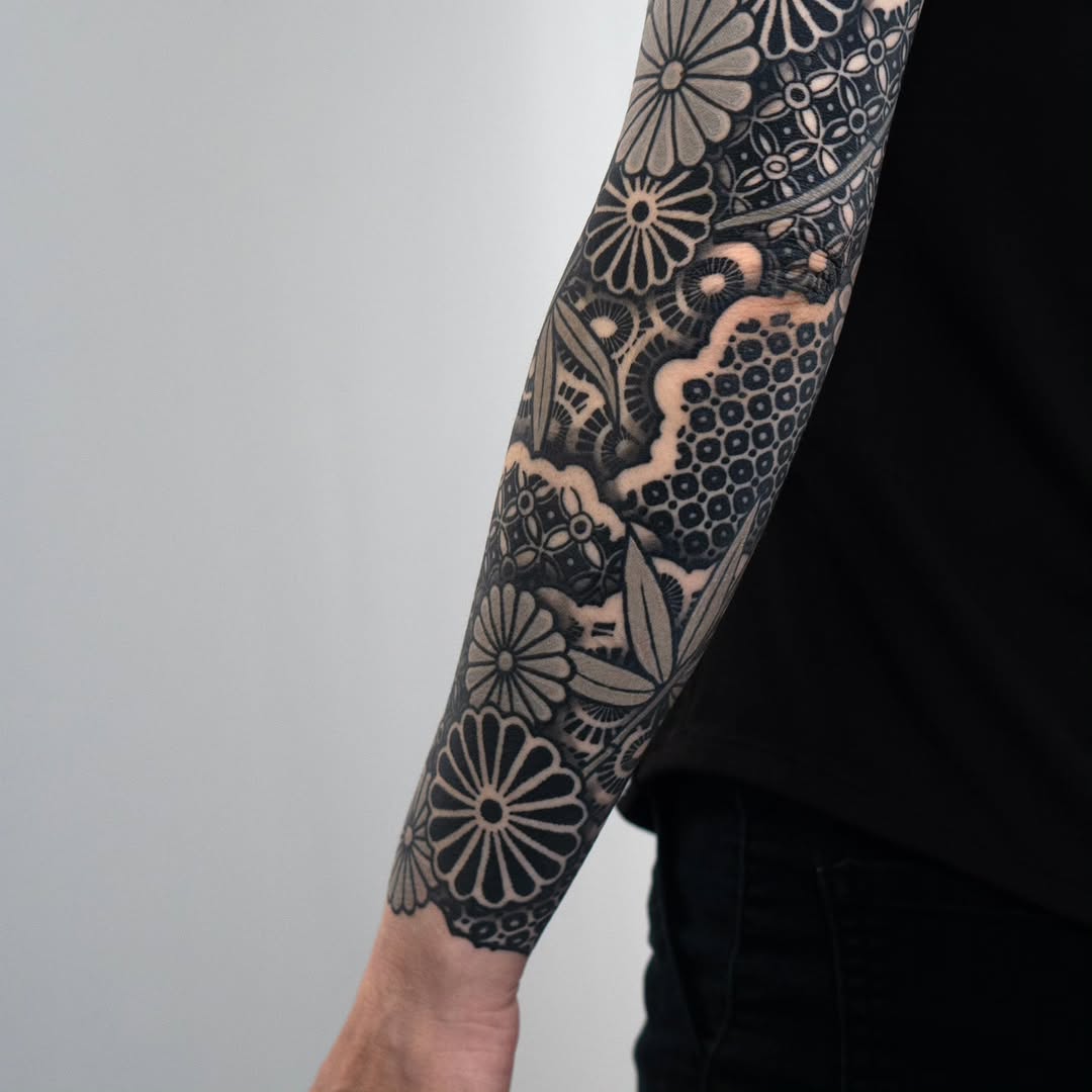 Tattoo by @kevinligabue — blackwork, ornamental