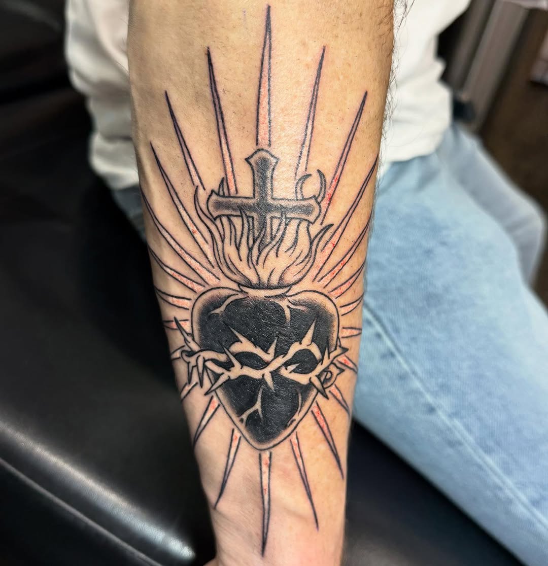 Tattoo by @hunterbeyertattoos — american_traditional, blackwork