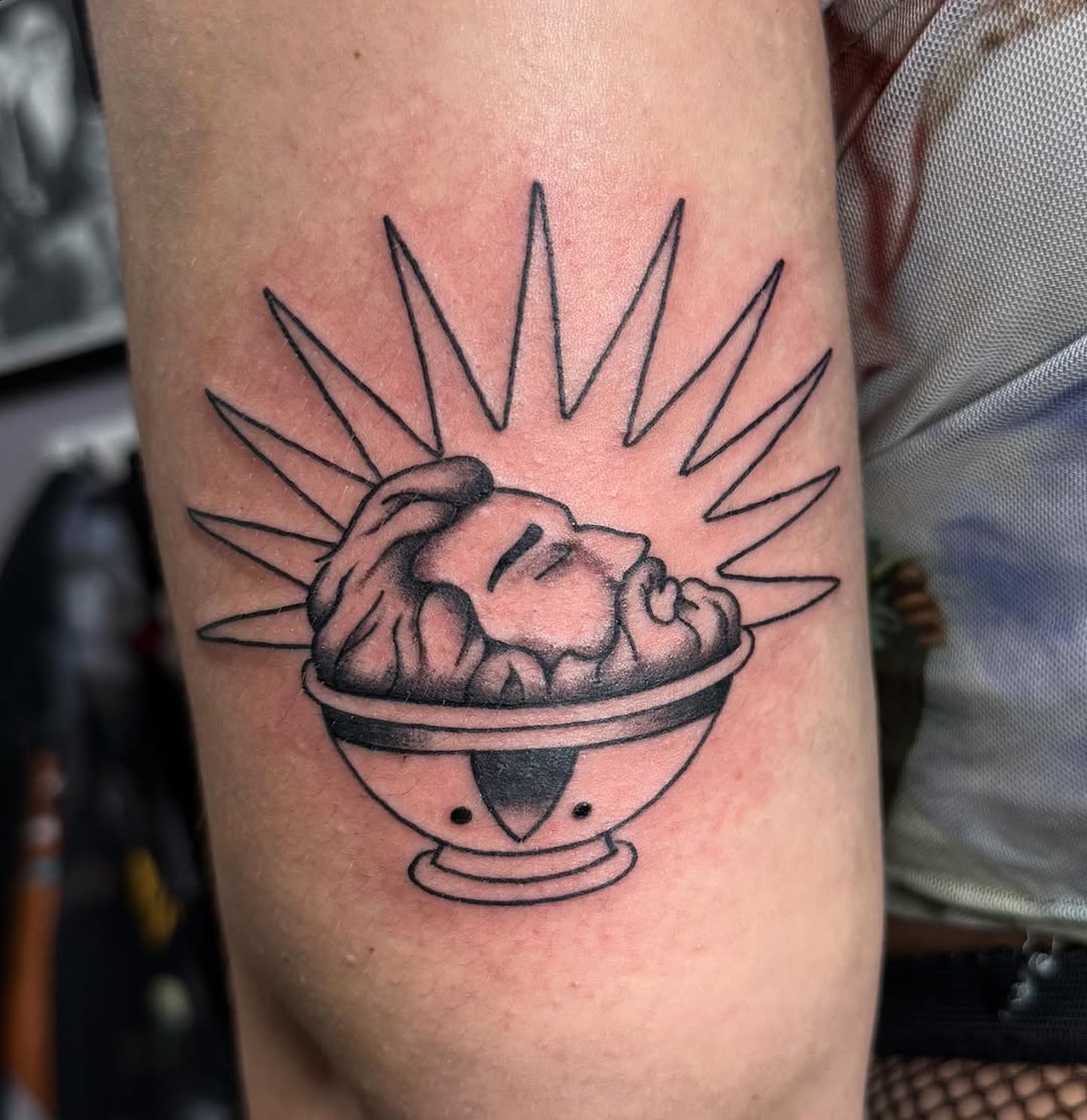 Tattoo by @hunterbeyertattoos — illustrative, blackwork