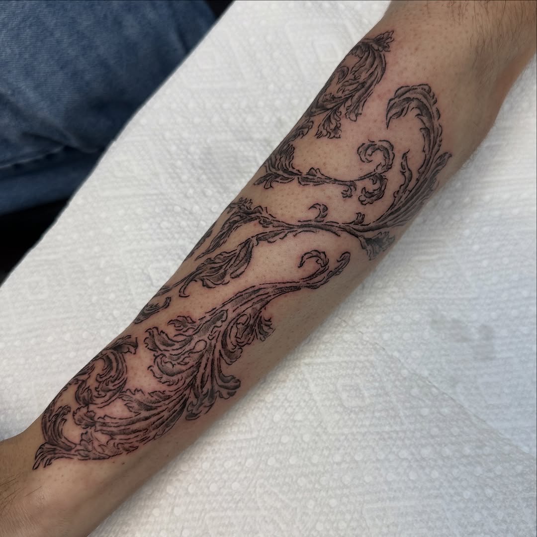 Tattoo by @en__jpeg — ornamental, black_and_grey
