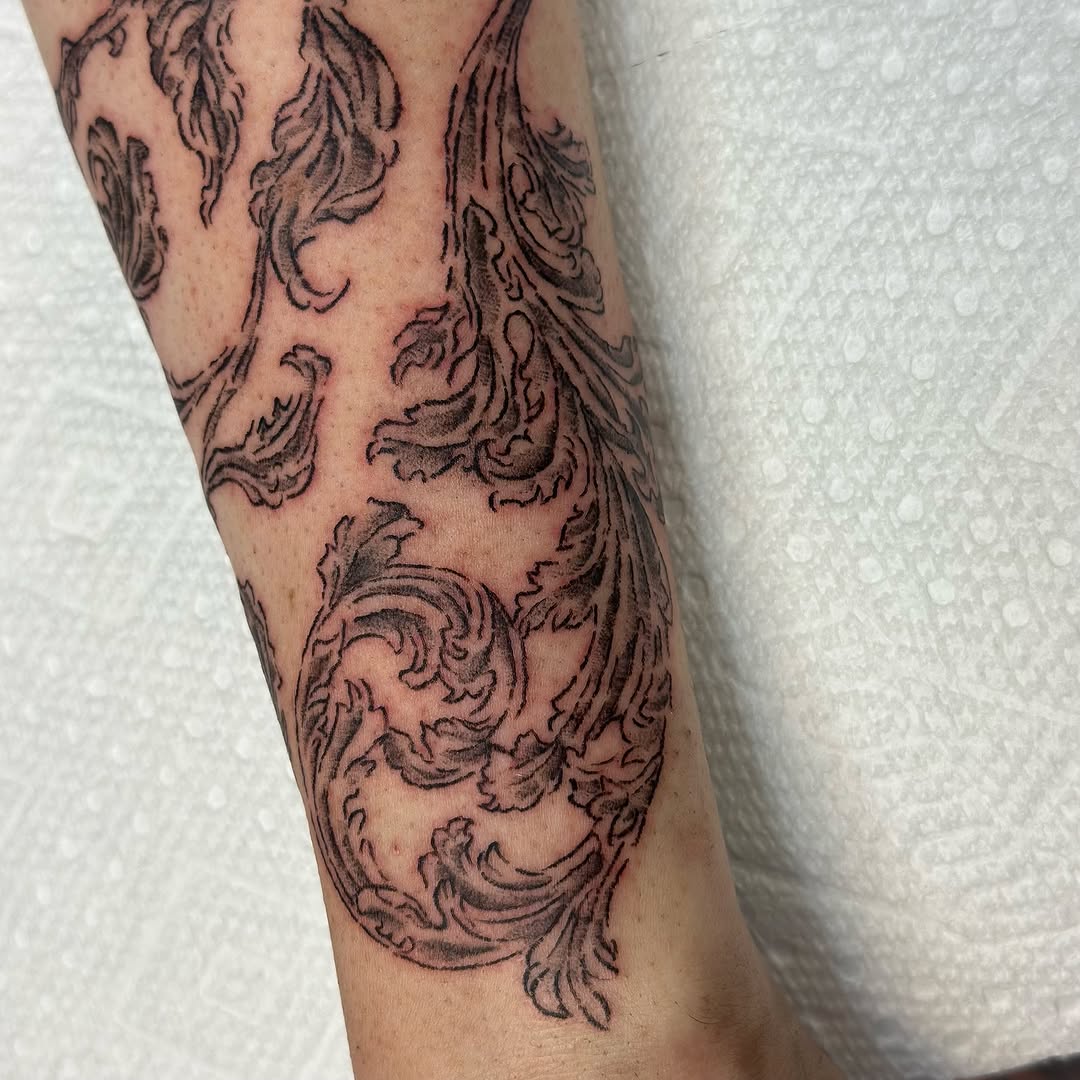 Tattoo by @en__jpeg — ornamental, black_and_grey