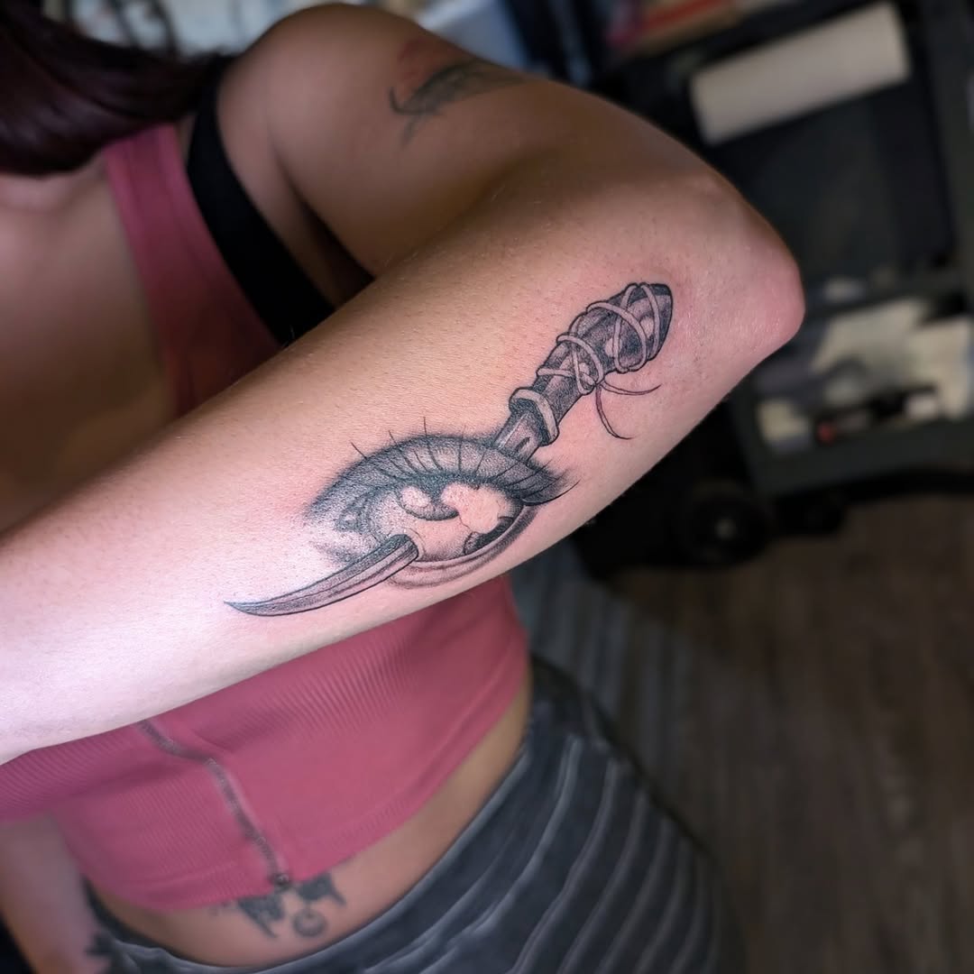 Tattoo by @jo.xylo.tattoos — black_and_grey