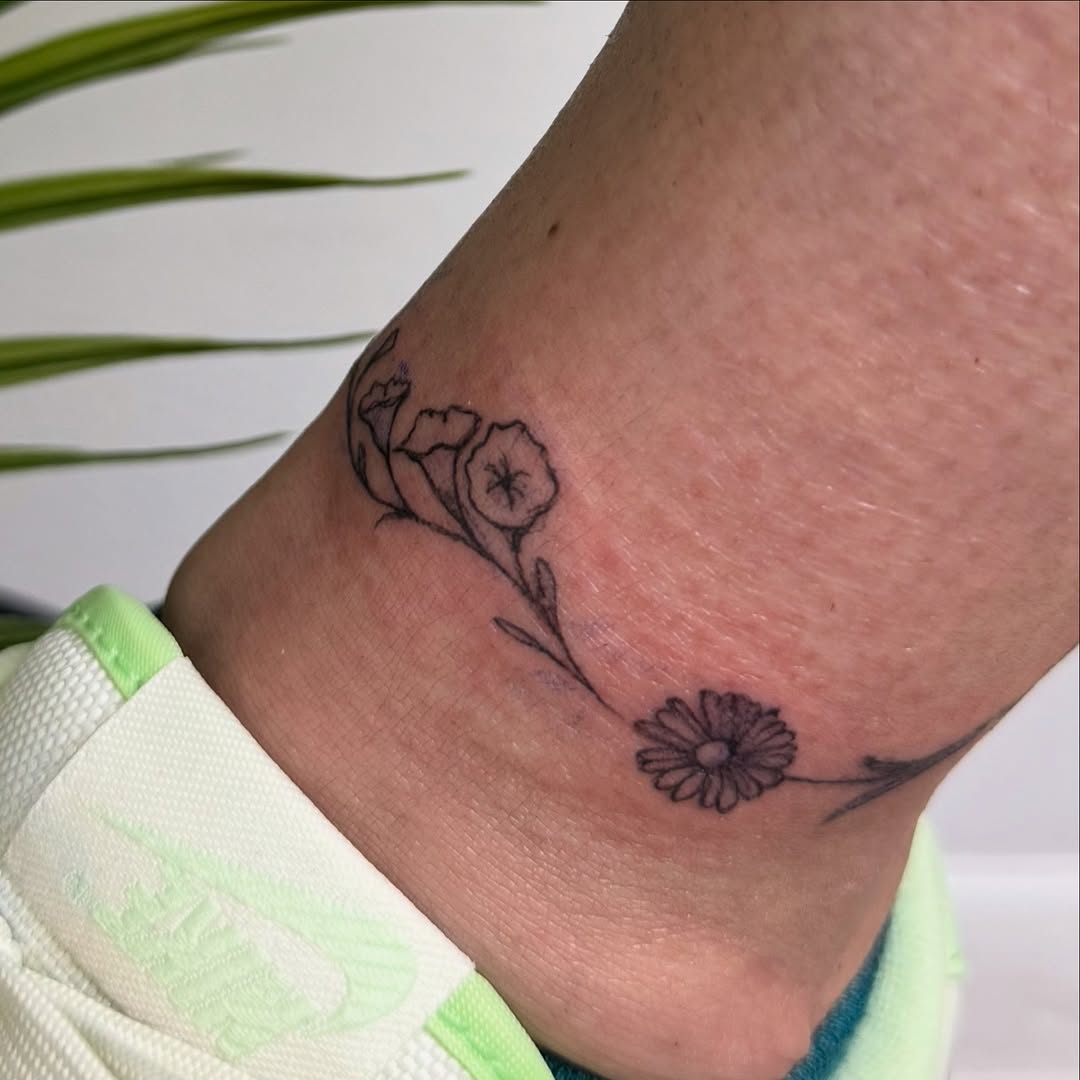 Tattoo by @inksspire — fine_line