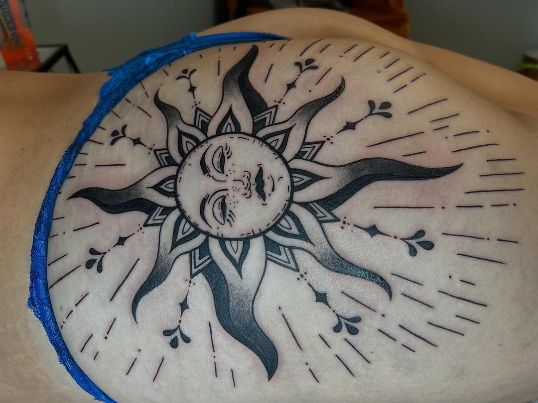 Tattoo by @chaotic__fern β black_and_grey, ornamental