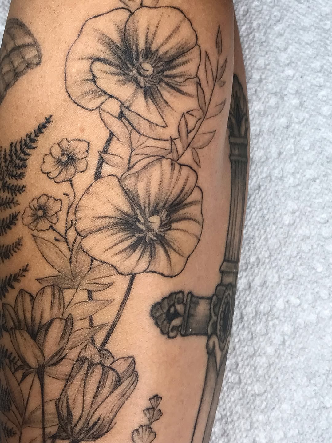Tattoo by @talia_tattoo_ — black_and_grey, fine_line