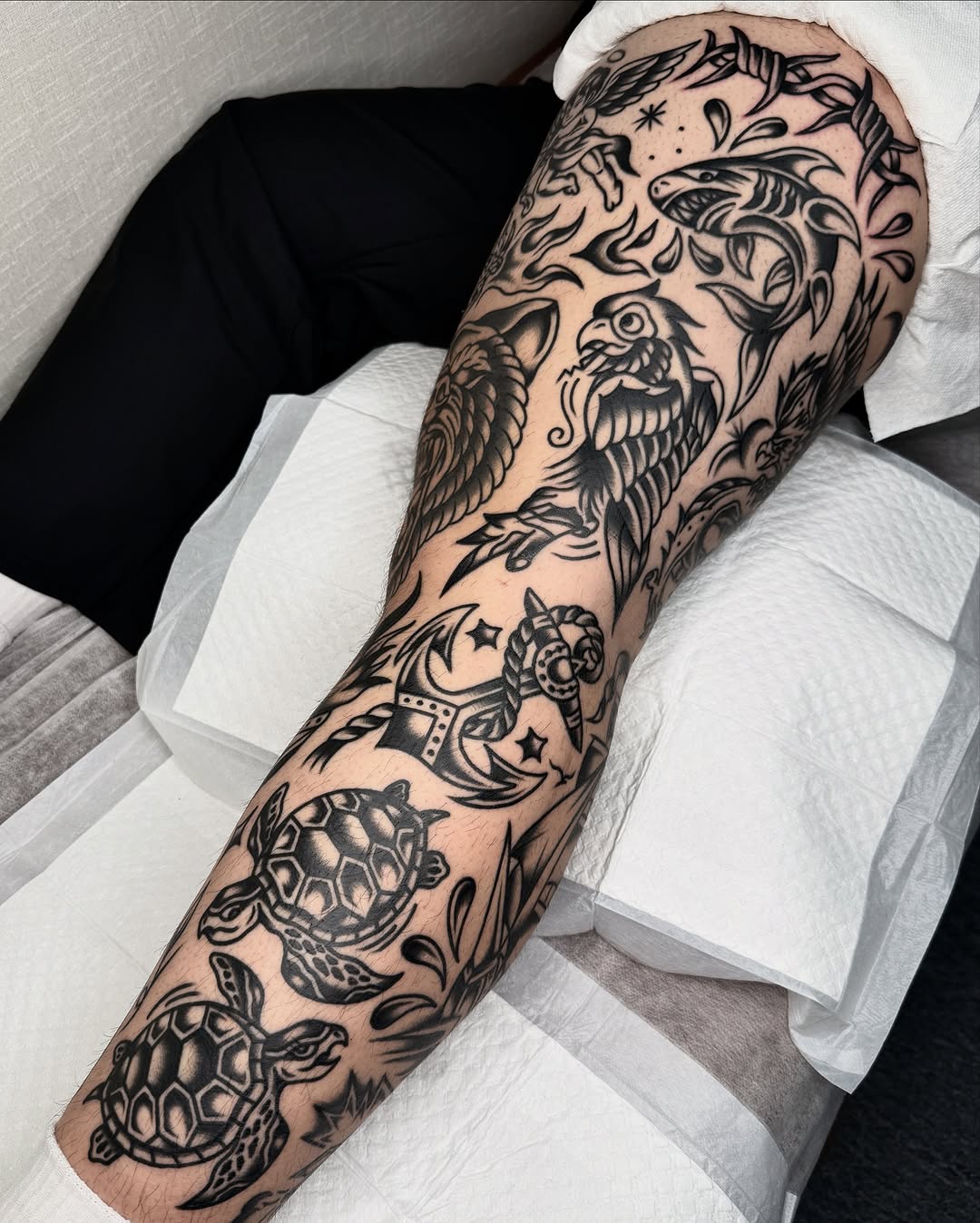 Tattoo by @allo_tattooer — american_traditional, black_and_grey