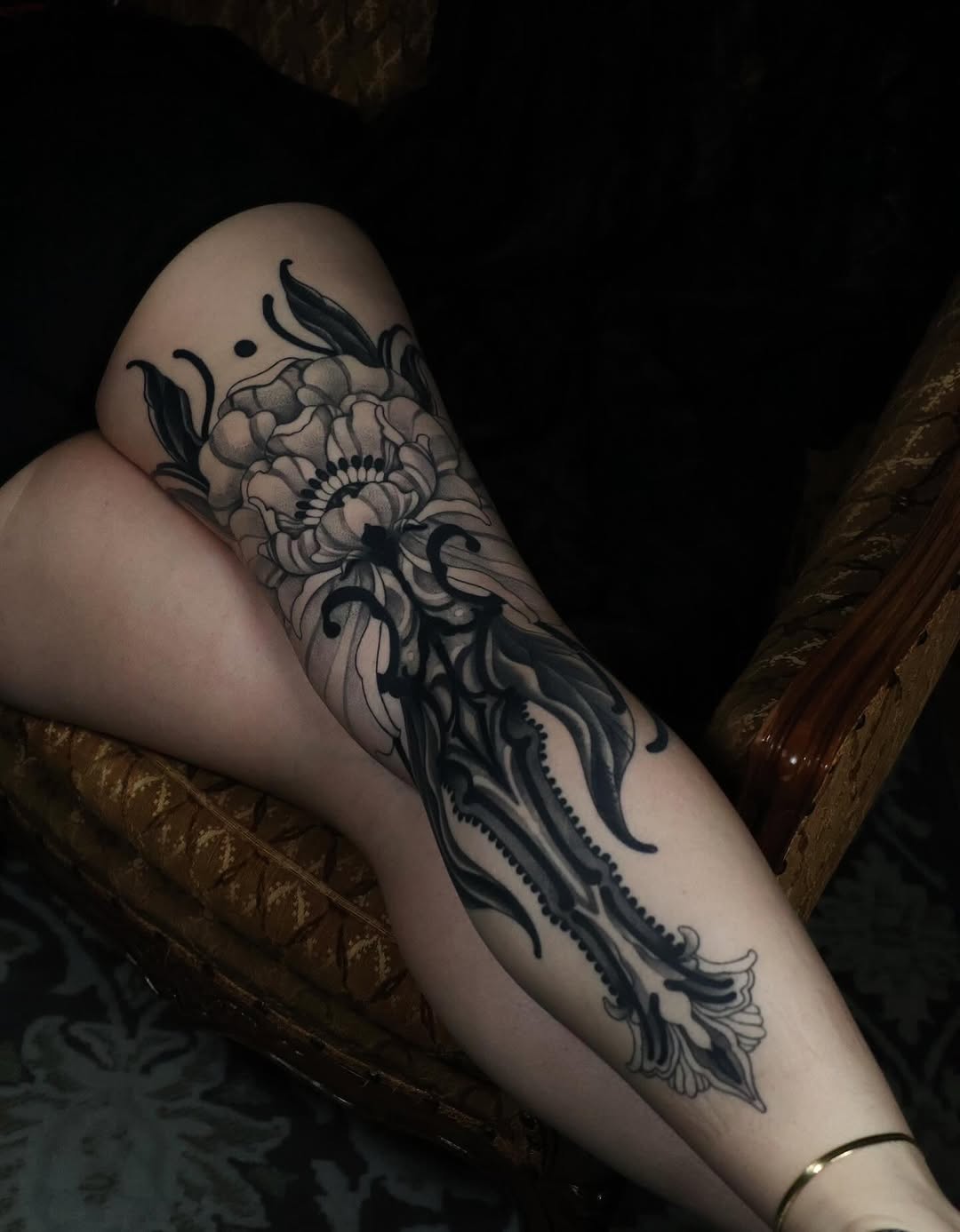 Tattoo by @laurmonftattoos β blackwork, illustrative