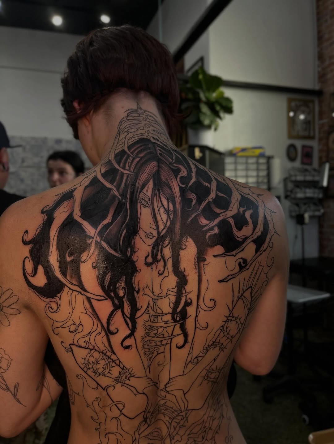Tattoo by @et._.go._.tattoo — blackwork, illustrative