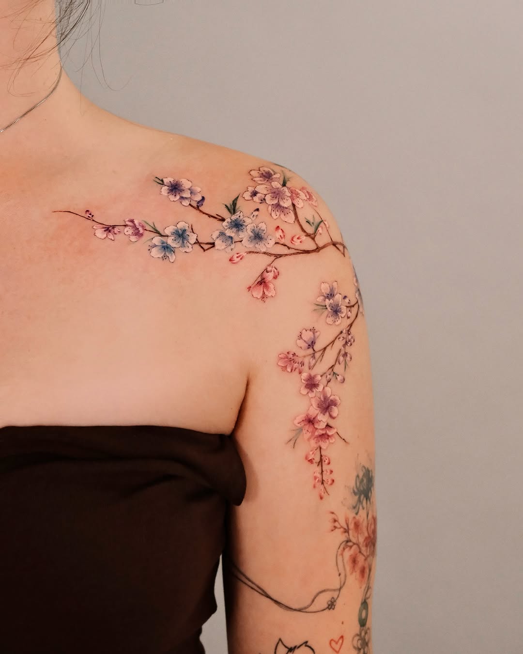 Tattoo by @mika.z.tattoo — fine_line, watercolor