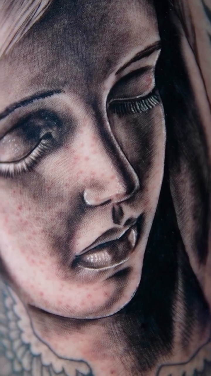 Tattoo by @alfontattoo_ink — black_and_grey, realism
