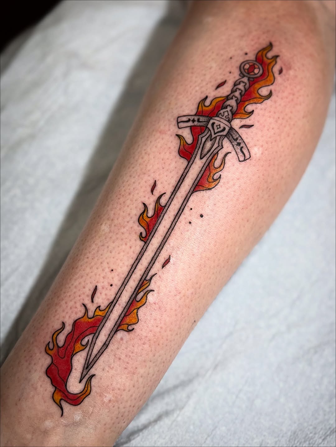 Tattoo by @lilmazetattoos β american_traditional, neo_traditional
