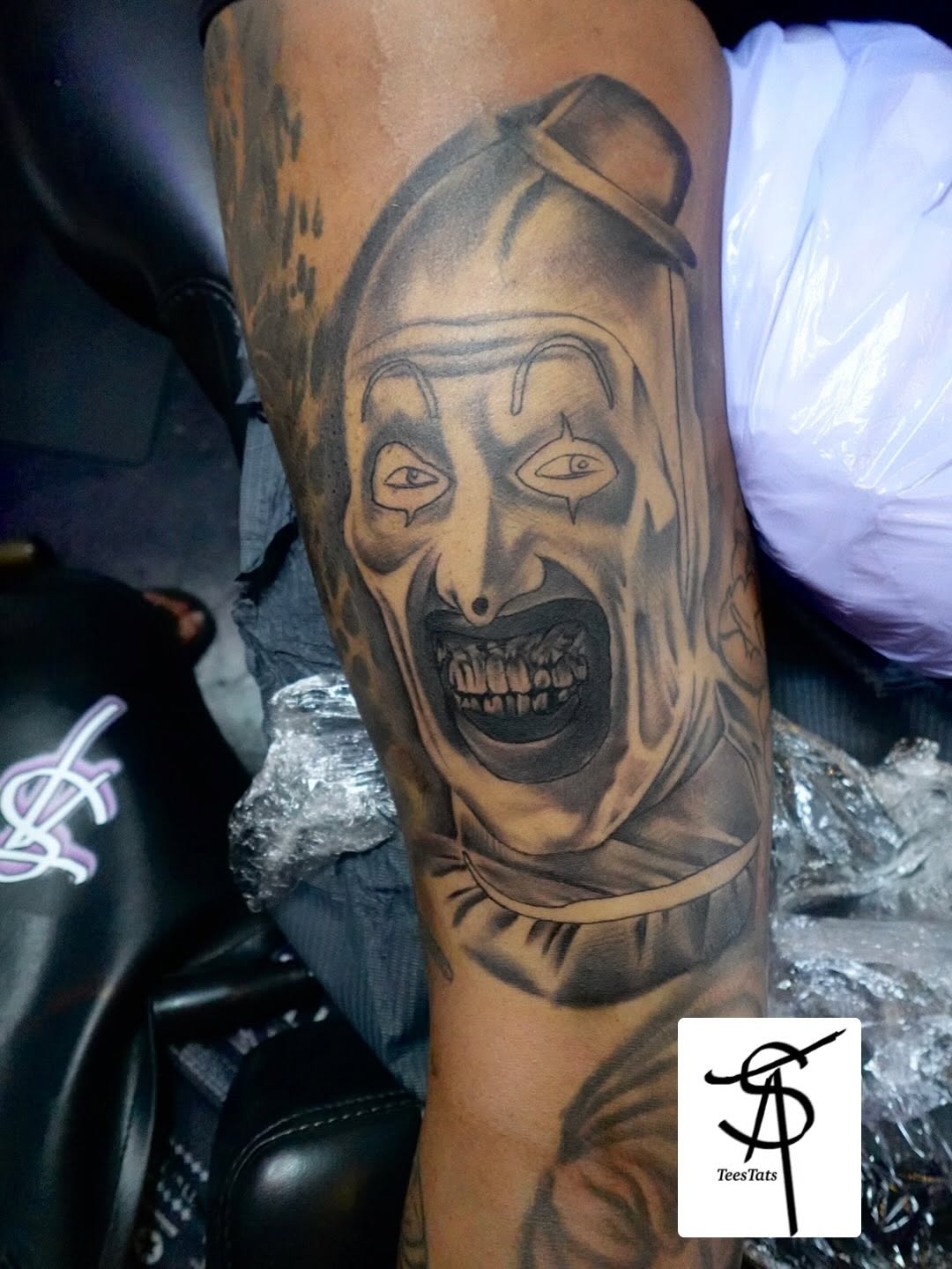 Tattoo by @tatte3_ — black_and_grey, realism