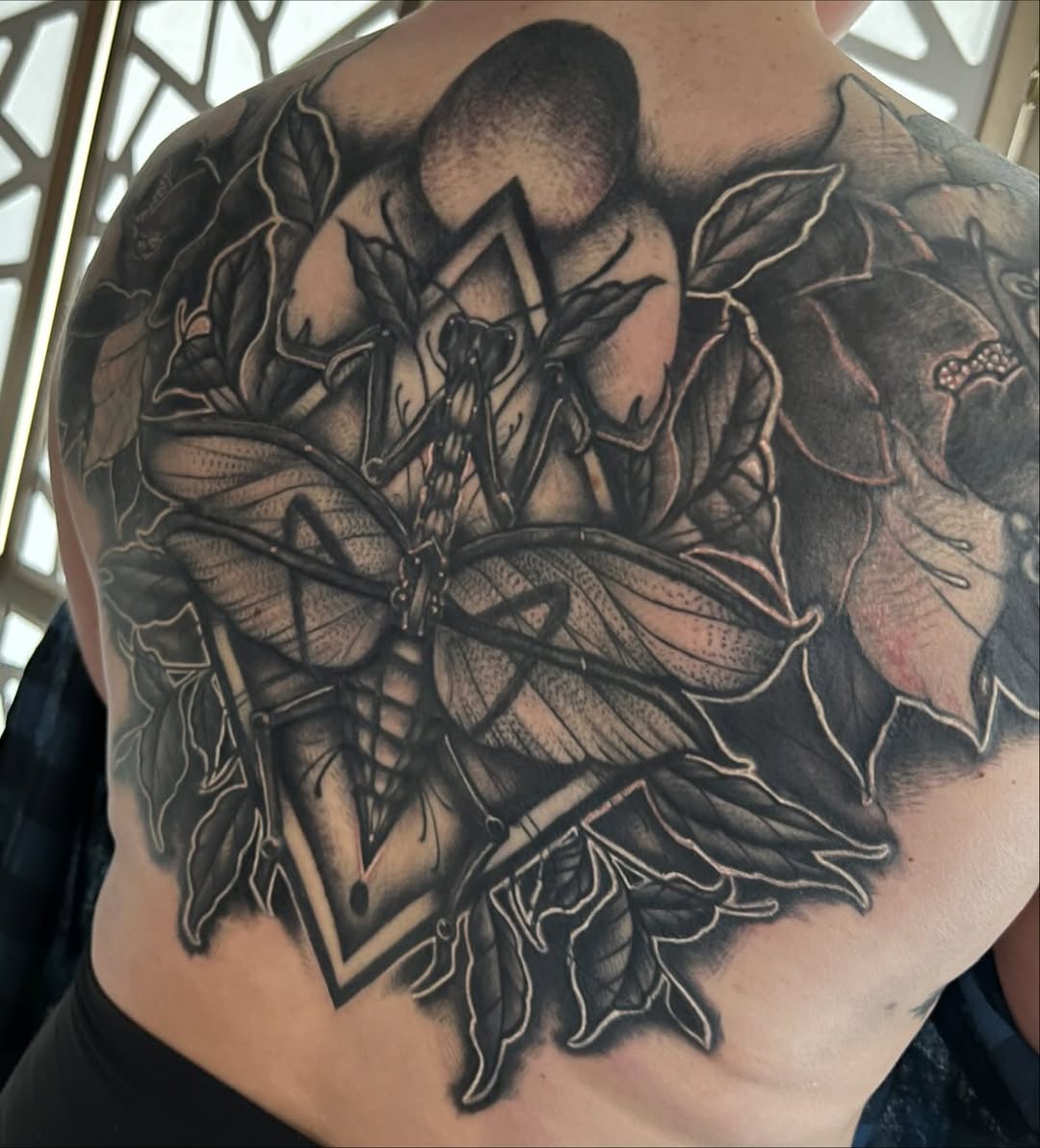 Tattoo by @theclovengnome โ black_and_grey, realism