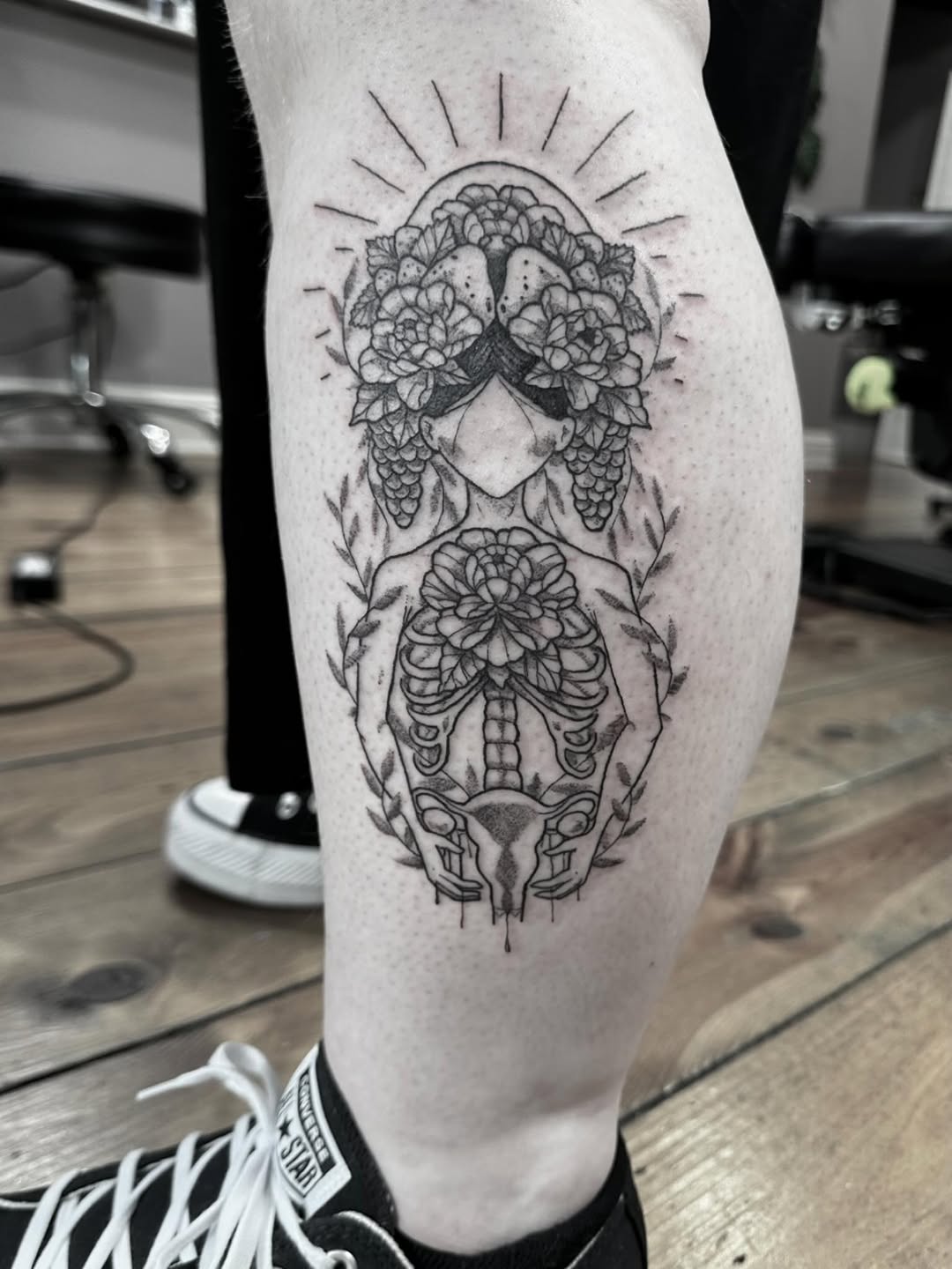 Tattoo by @veggiesaurus — blackwork