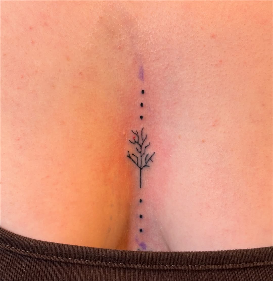 Tattoo by @sterstraal β fine_line, minimalist