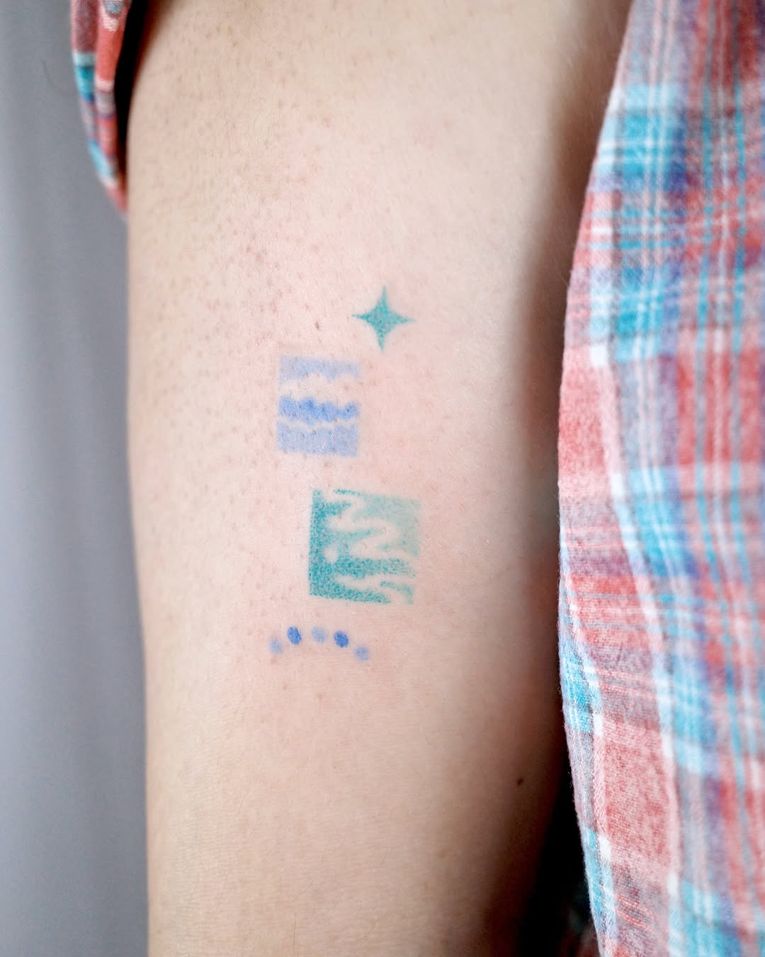 Tattoo by @soonmoon.tattoo — fine_line, minimalist