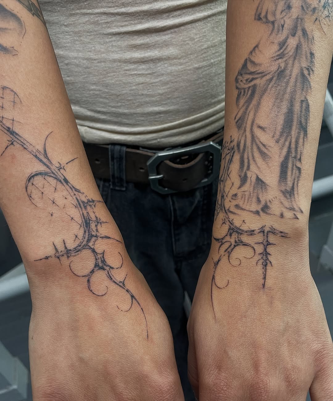 Tattoo by @carlyjordyn — fine_line, ornamental