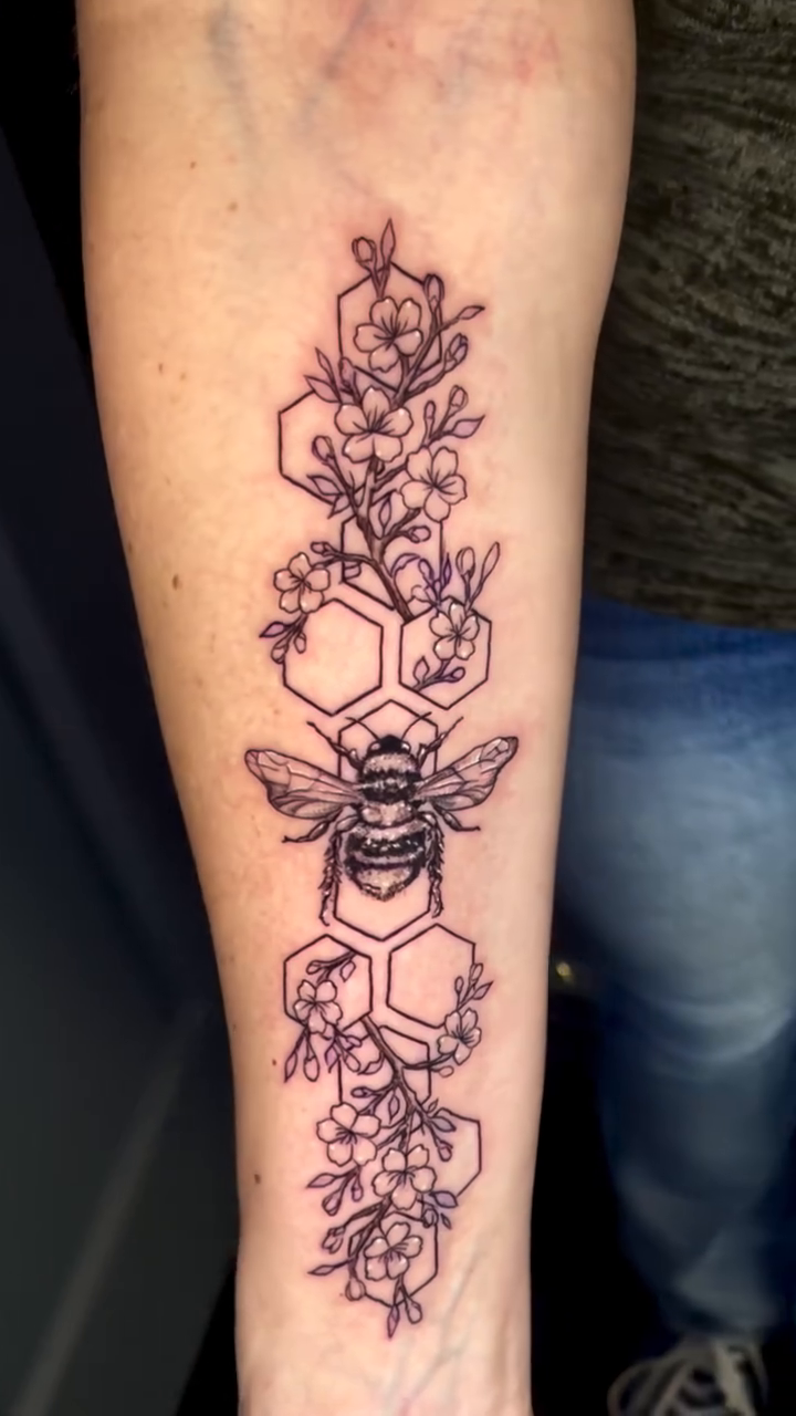 Tattoo by @tattoosbychadrick — fine_line, geometric