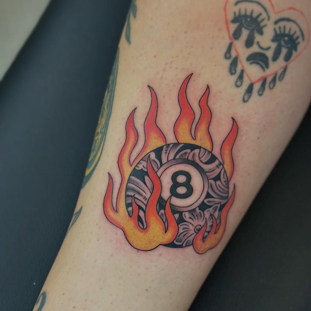 Tattoo by @sunflowergirltat2_ — american_traditional, illustrative
